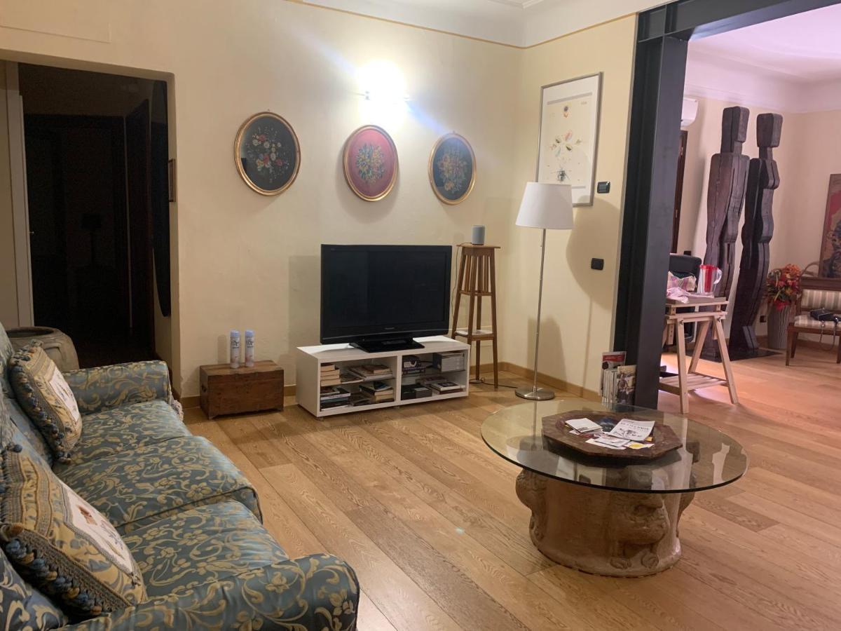بارما C-Rooms, Residenza Correggio المظهر الخارجي الصورة